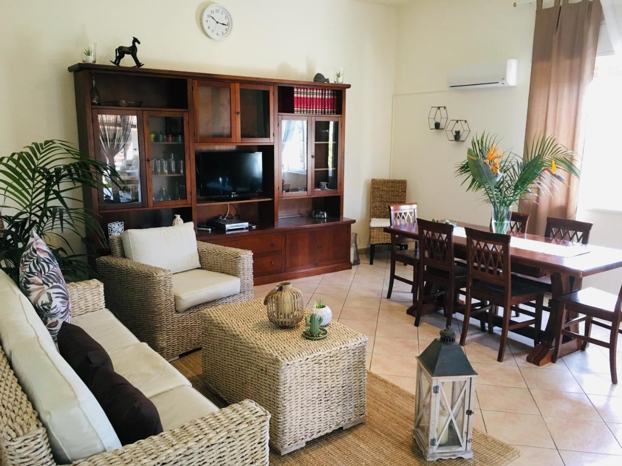 Villa Araucaria Partinico Buitenkant foto