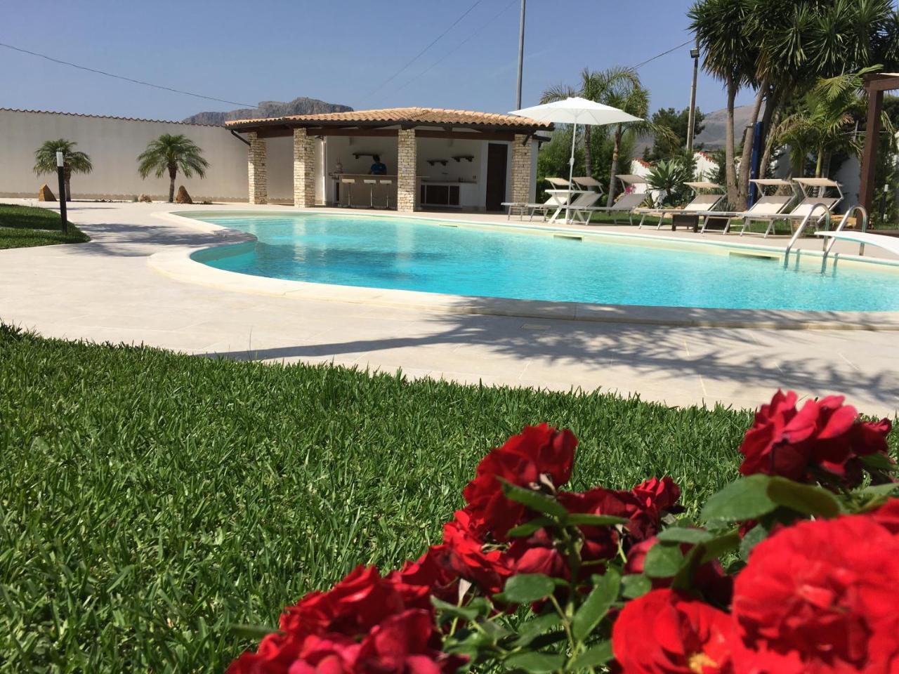 Villa Araucaria Partinico Buitenkant foto