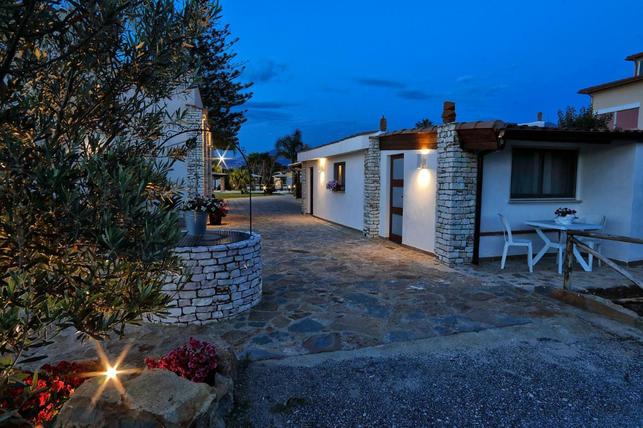 Villa Araucaria Partinico Buitenkant foto